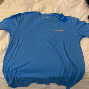 NEW Men’s Columbia T-shirt